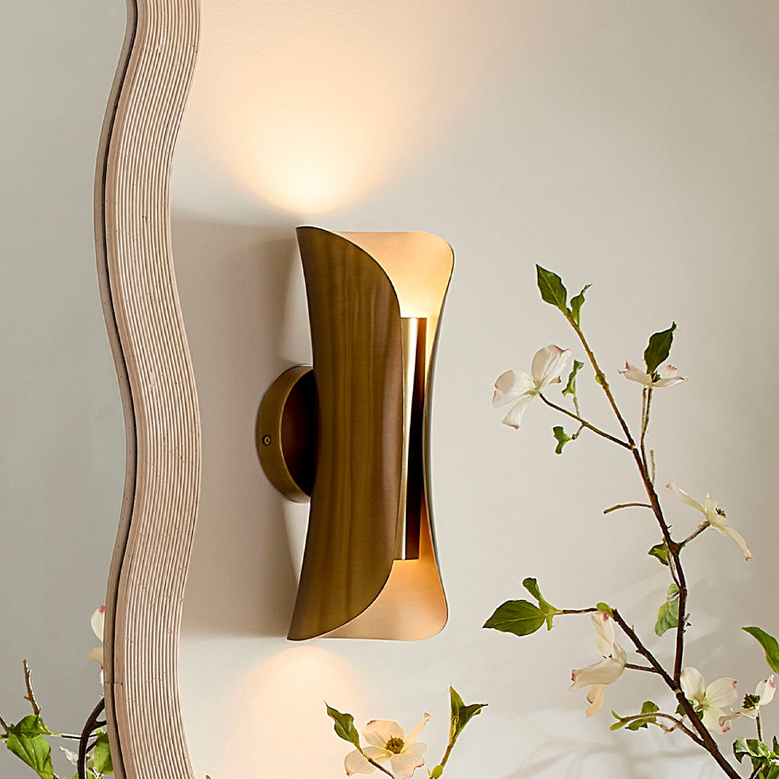 Capsule Wall Sconce
