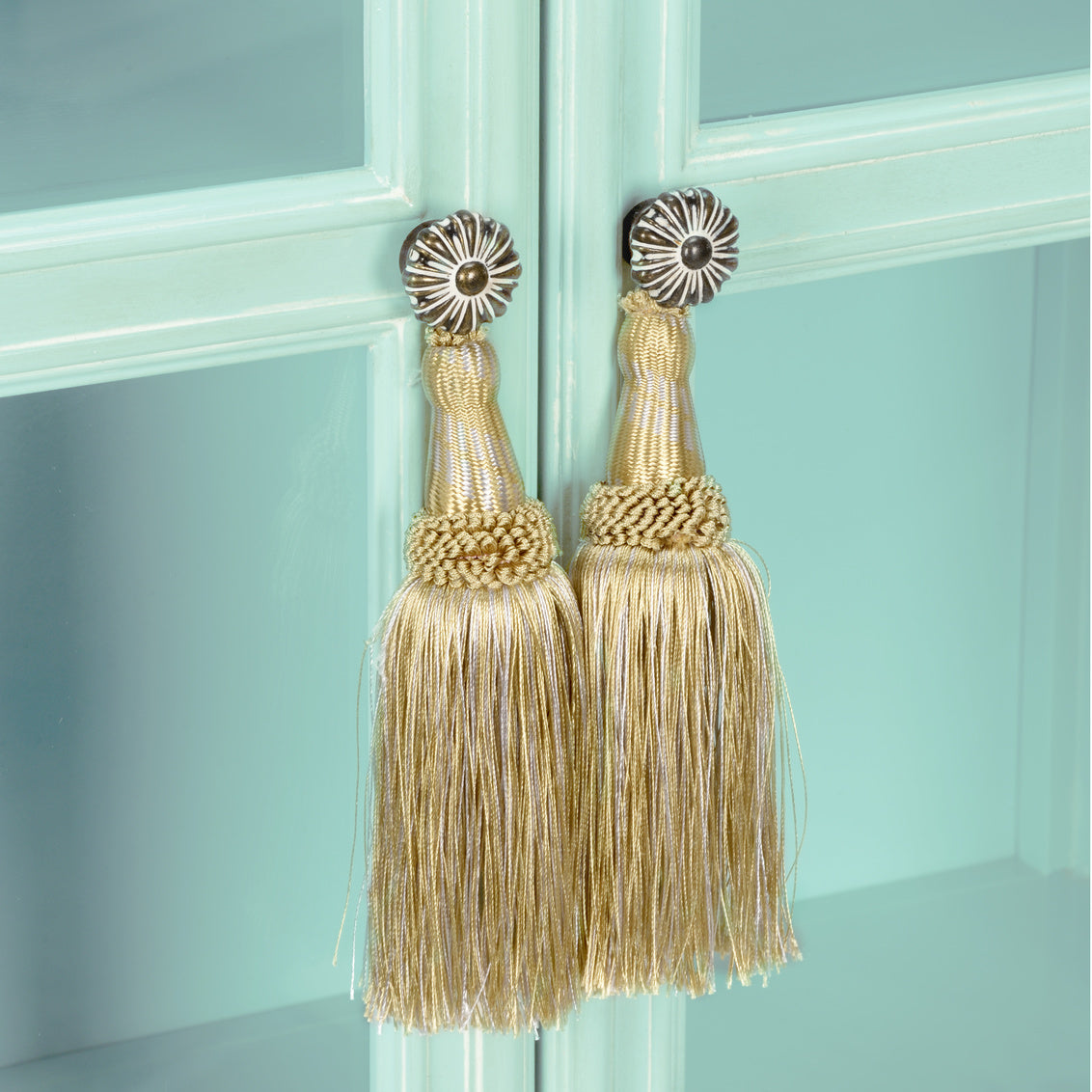 Cape Cod Linen Cabinet