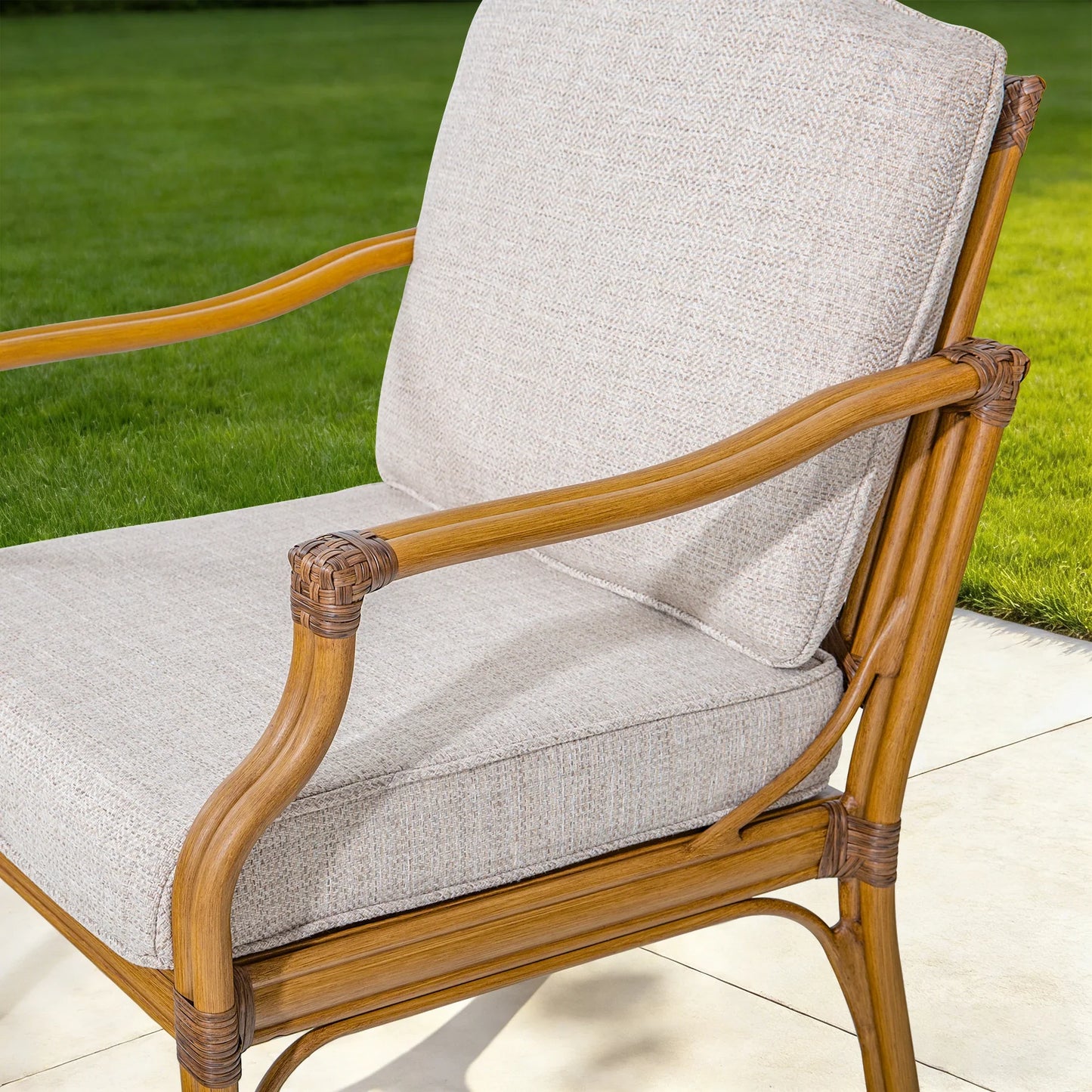 Arcadia Weather-Resistant Outdoor 84"L Dining Table and 6 Armchair