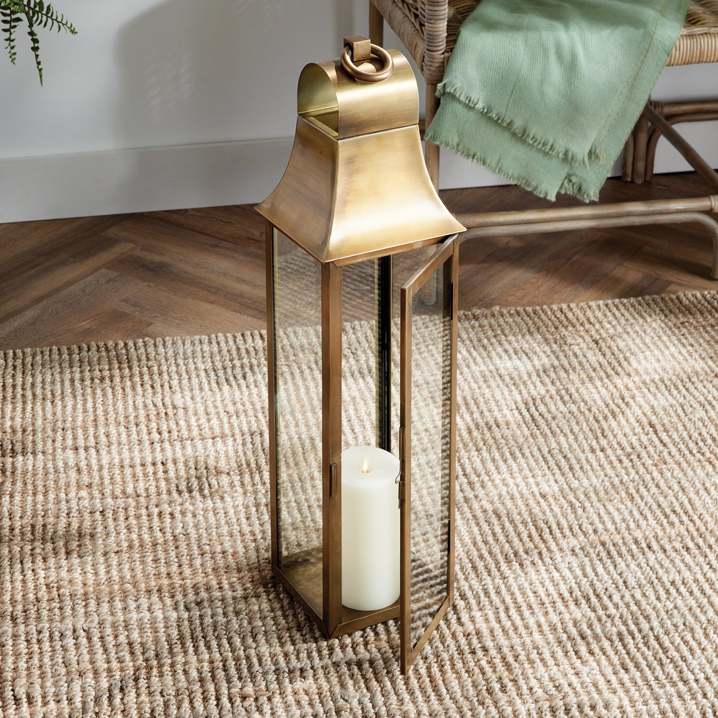 Geneva Lantern Large- Antique Brass