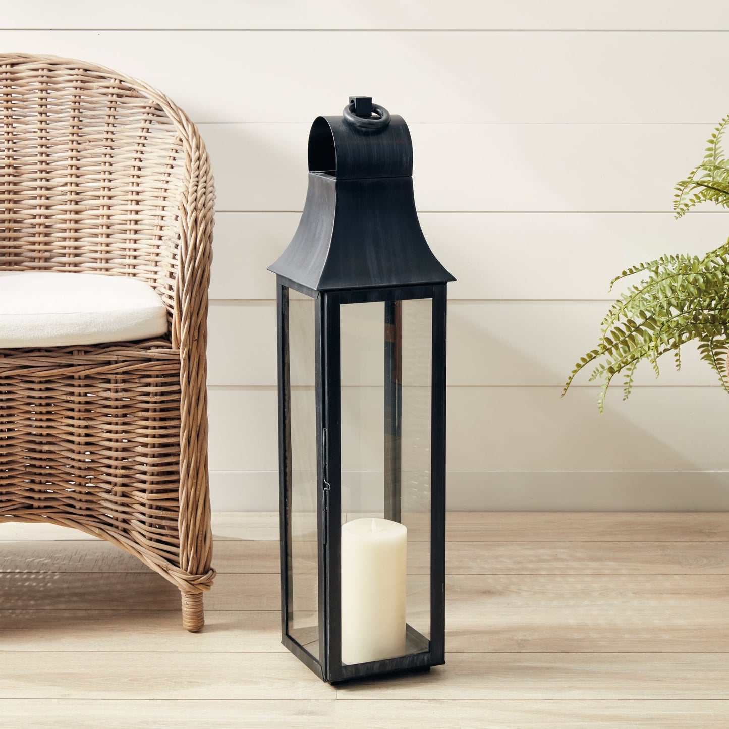 Geneva Outdoor Lantern 33"
