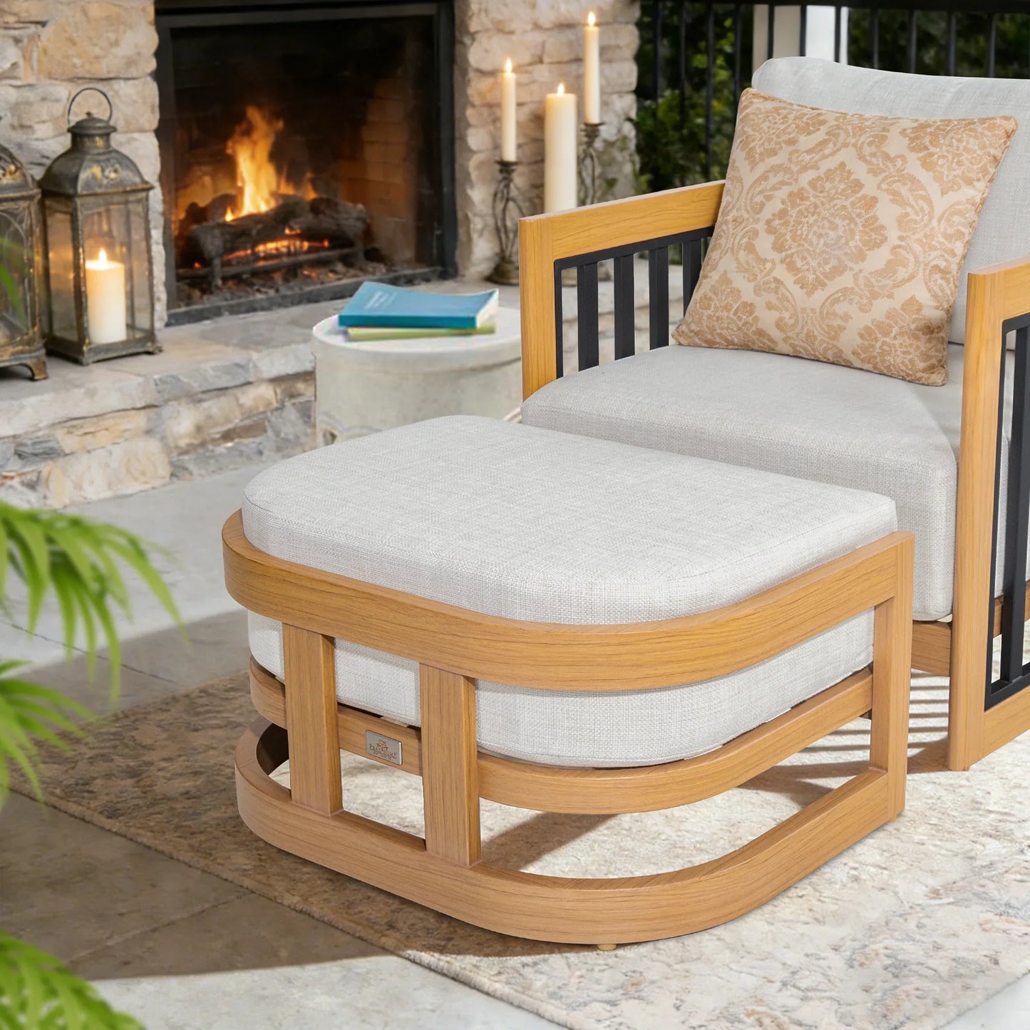 Sereno 6-Piece Patio Swivel Conversation Set with Ottomans