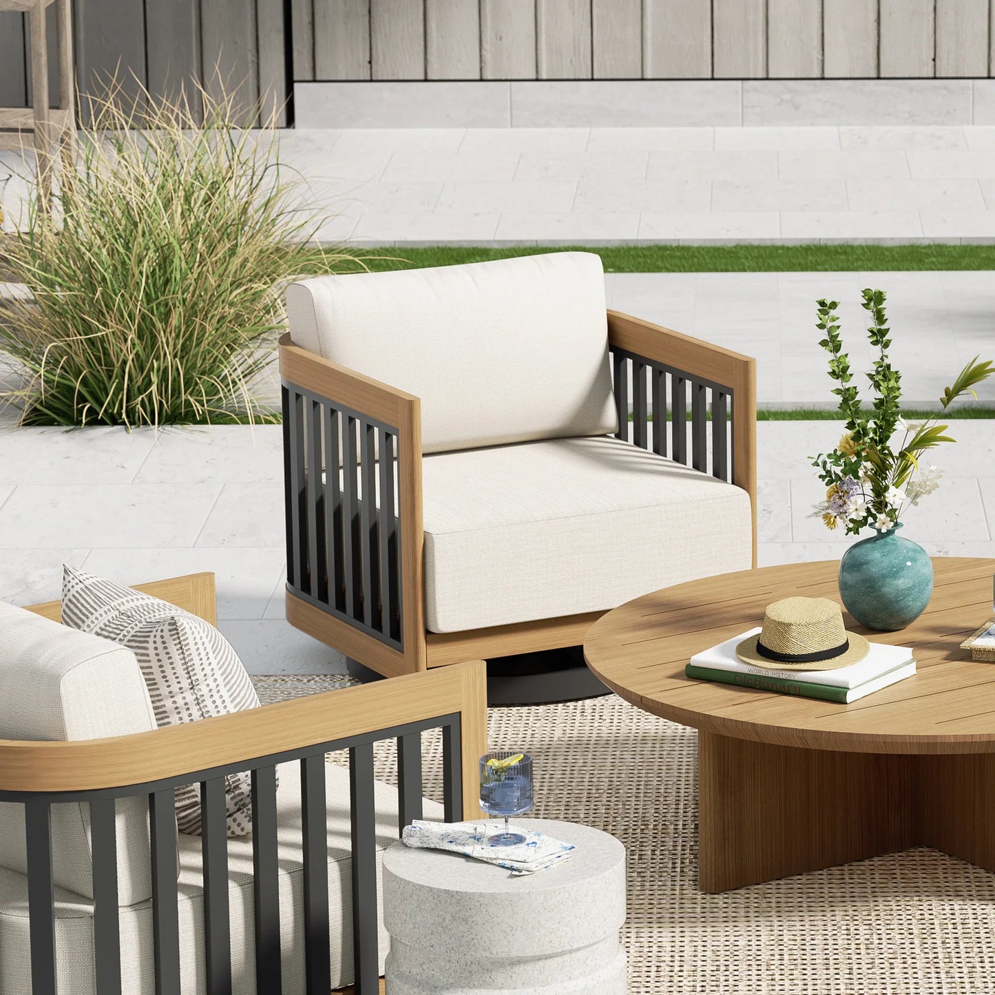 Sereno 4 Lounge Chair and Round Coffee Table