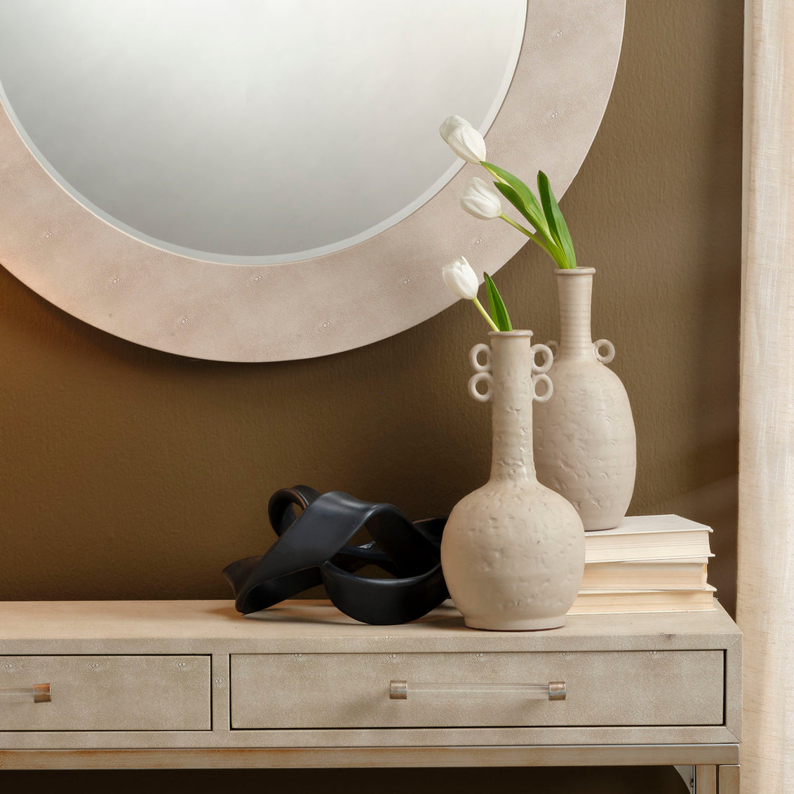 Tangled Table Object
