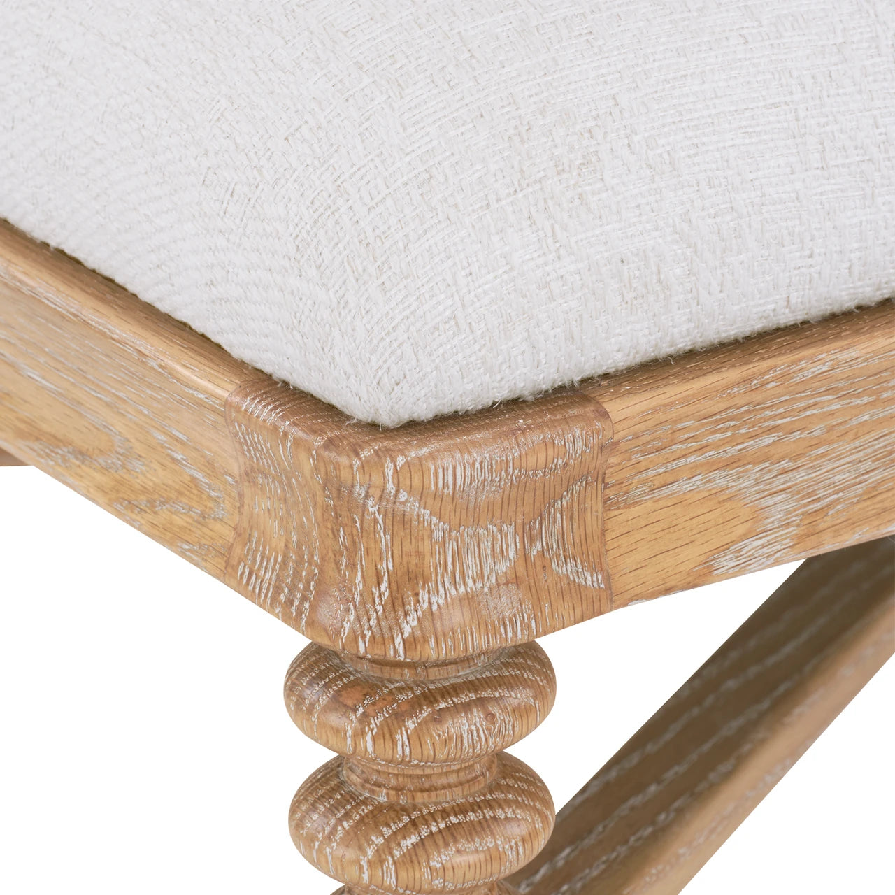 Lawrence Bench, Almond