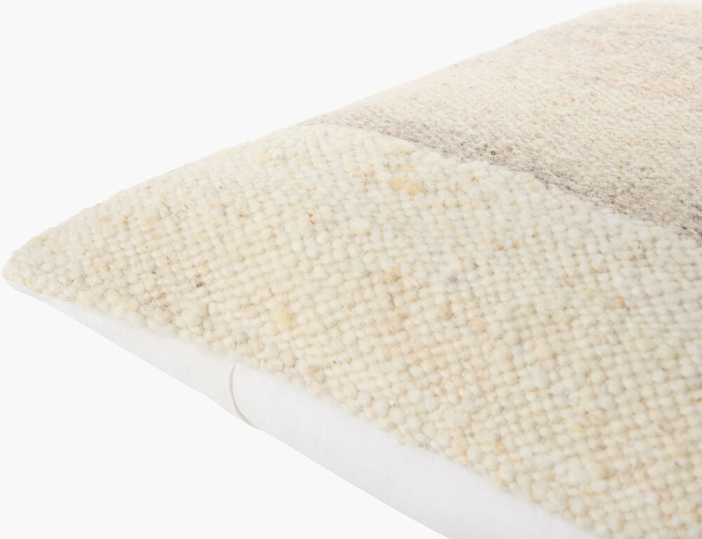 Ruvra Pillow