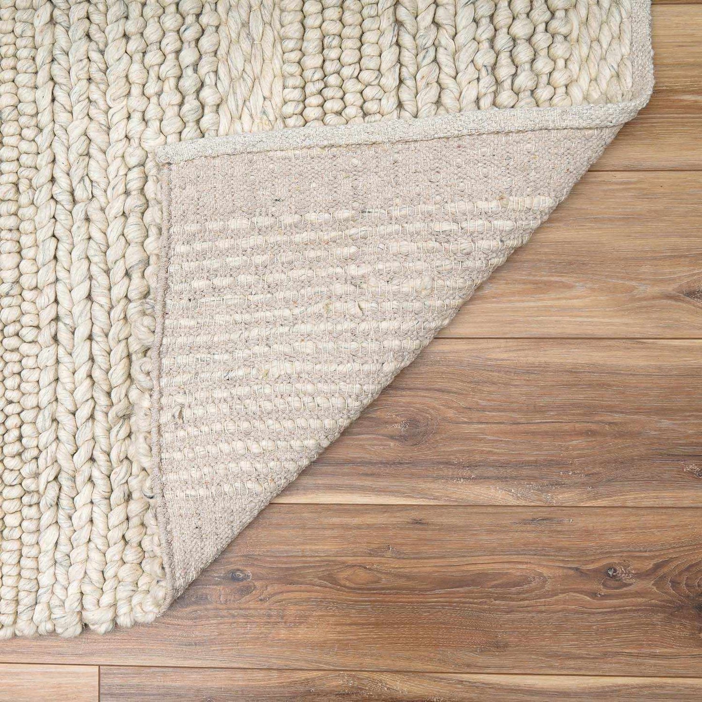 The Hanlontown Wool Rug
