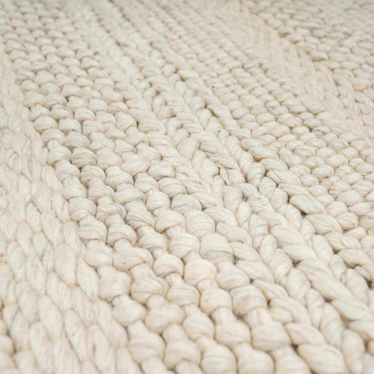 The Hanlontown Wool Rug