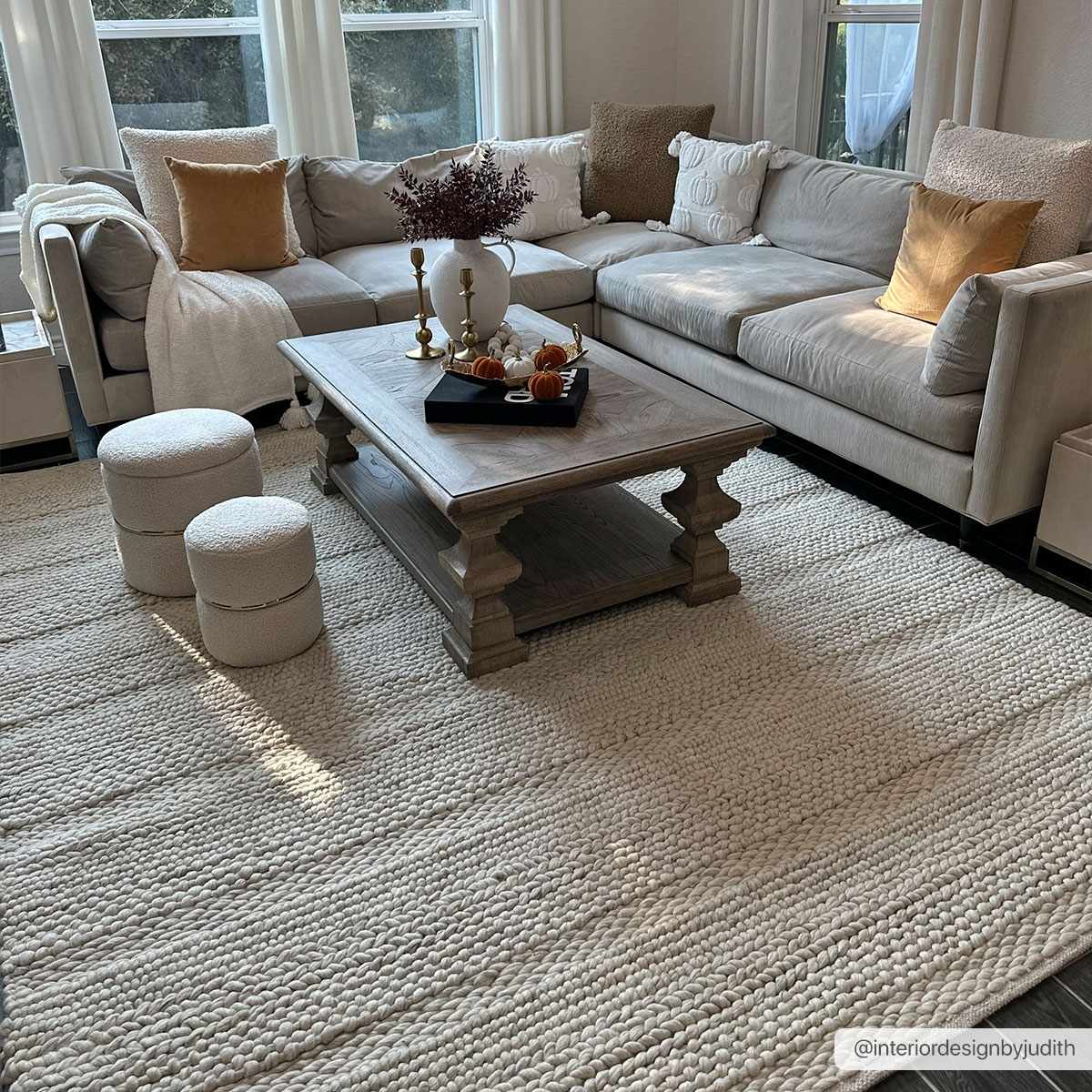 The Hanlontown Wool Rug