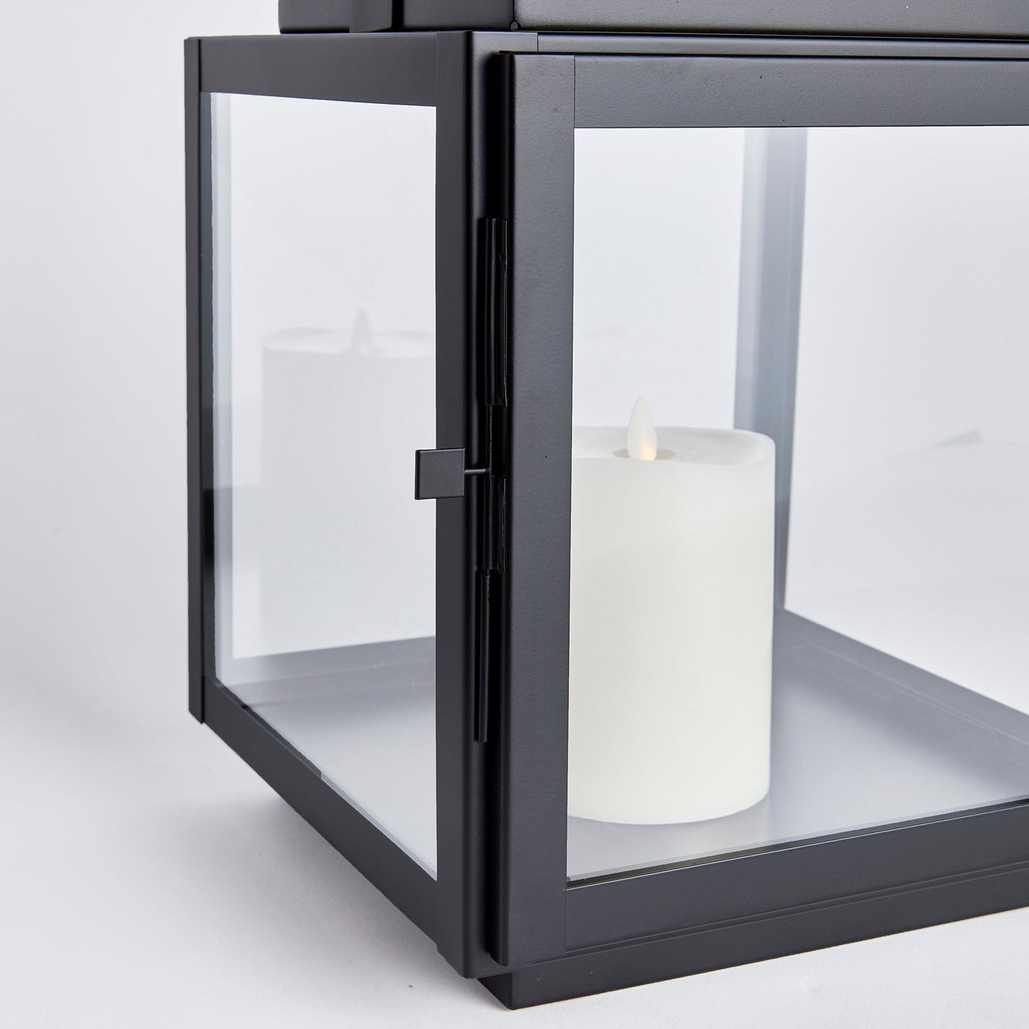 Adwin Outdoor Lantern, Medium