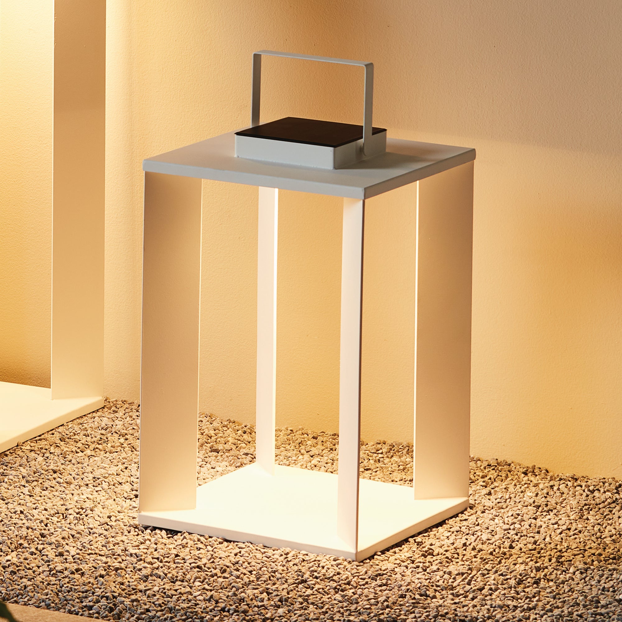 Hanley Solar LED Lantern 18"-White