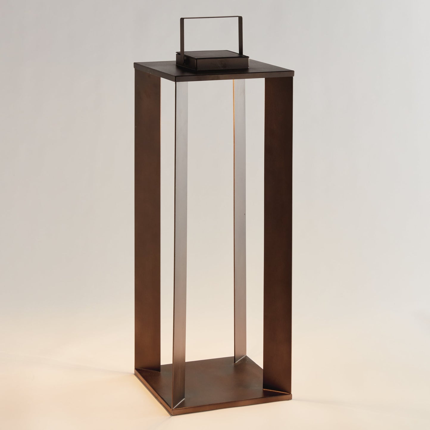 Hanley Solar LED Lantern 30"- Bronze
