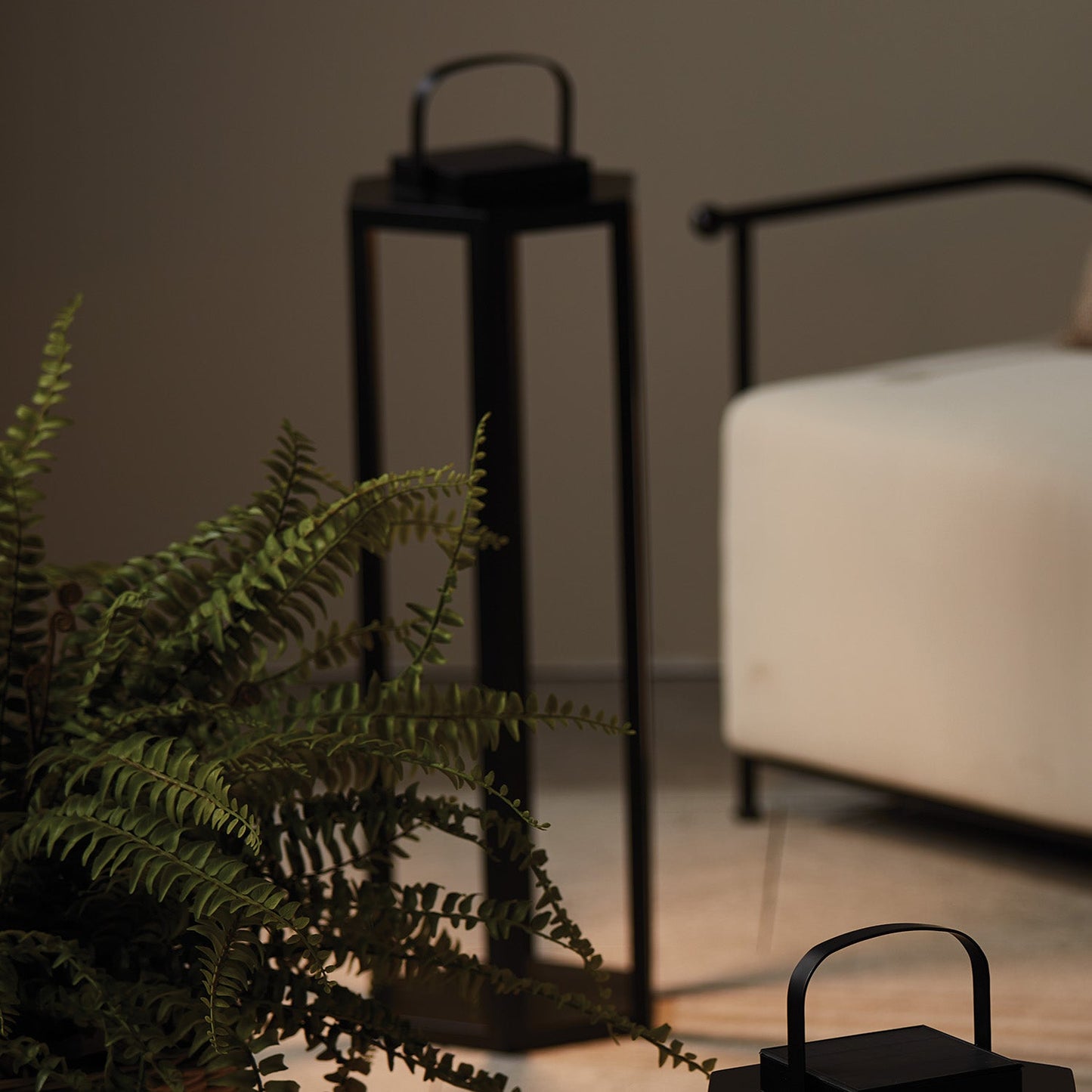 Joyce Solar Lantern 24"