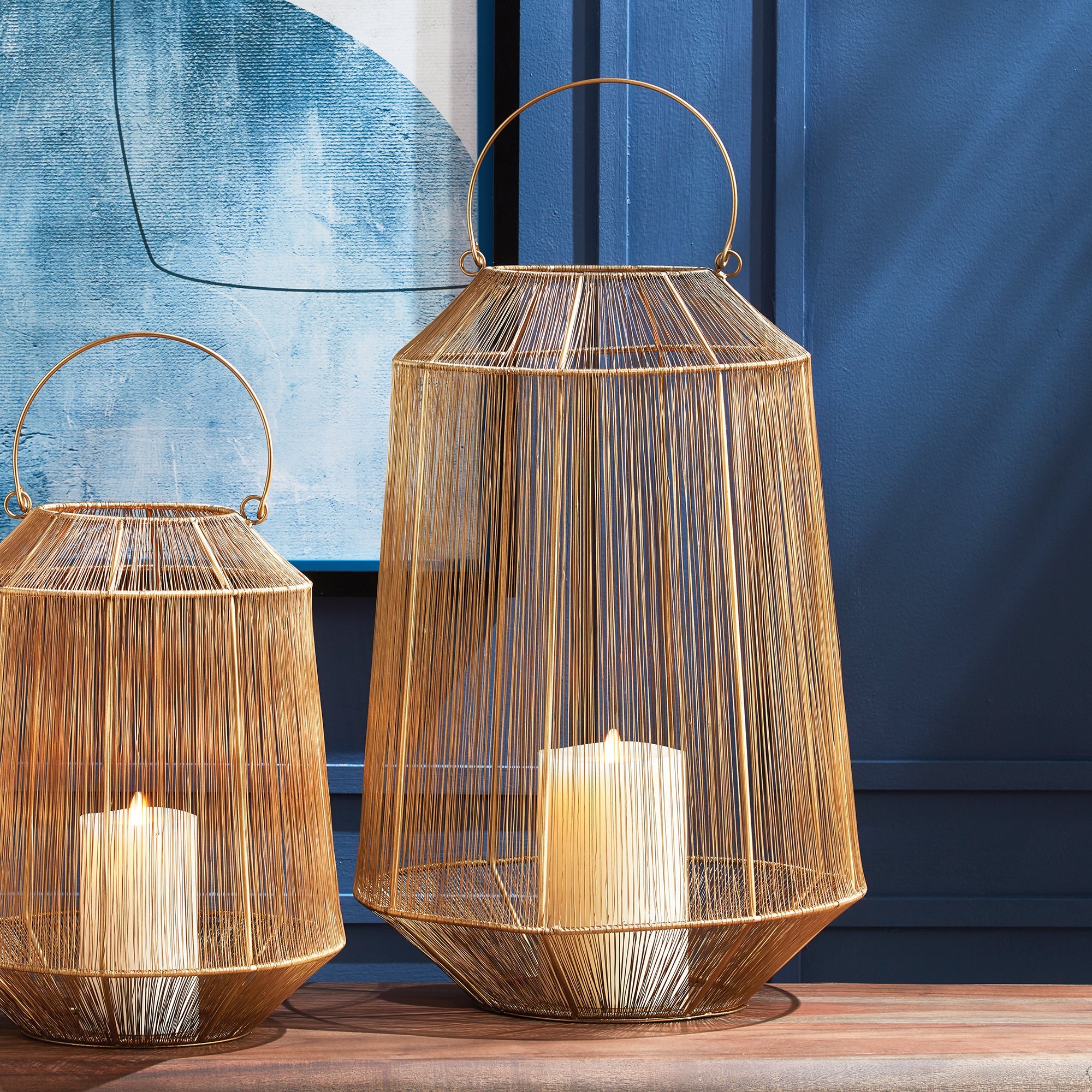 Elwin Lantern, Large