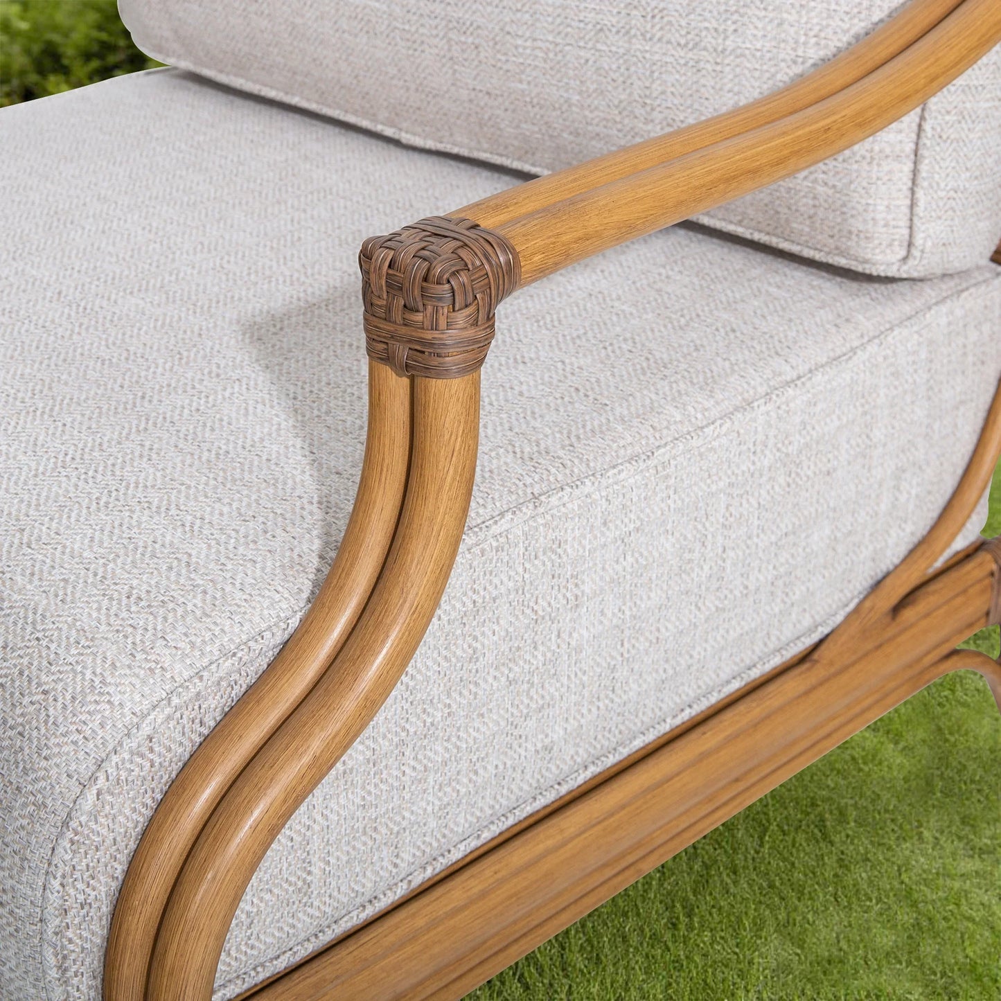 Arcadia 2 Piece Swivel Lounge Chair and End Table
