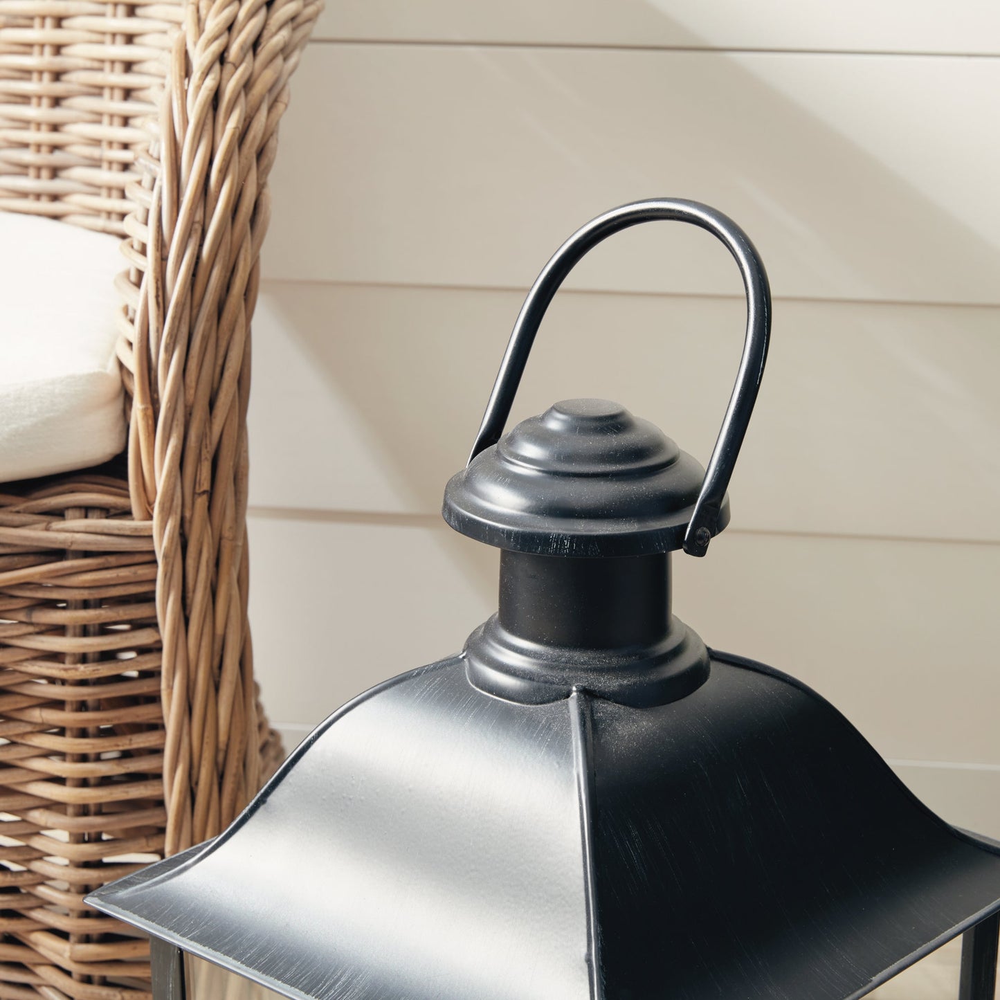 Coach House Outdoor Lantern 23"