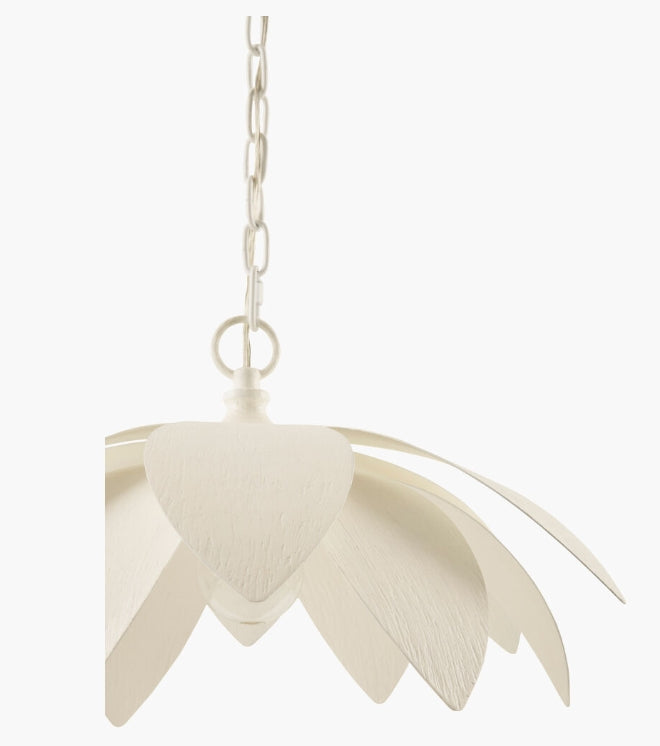 Alba Petalia Pendant