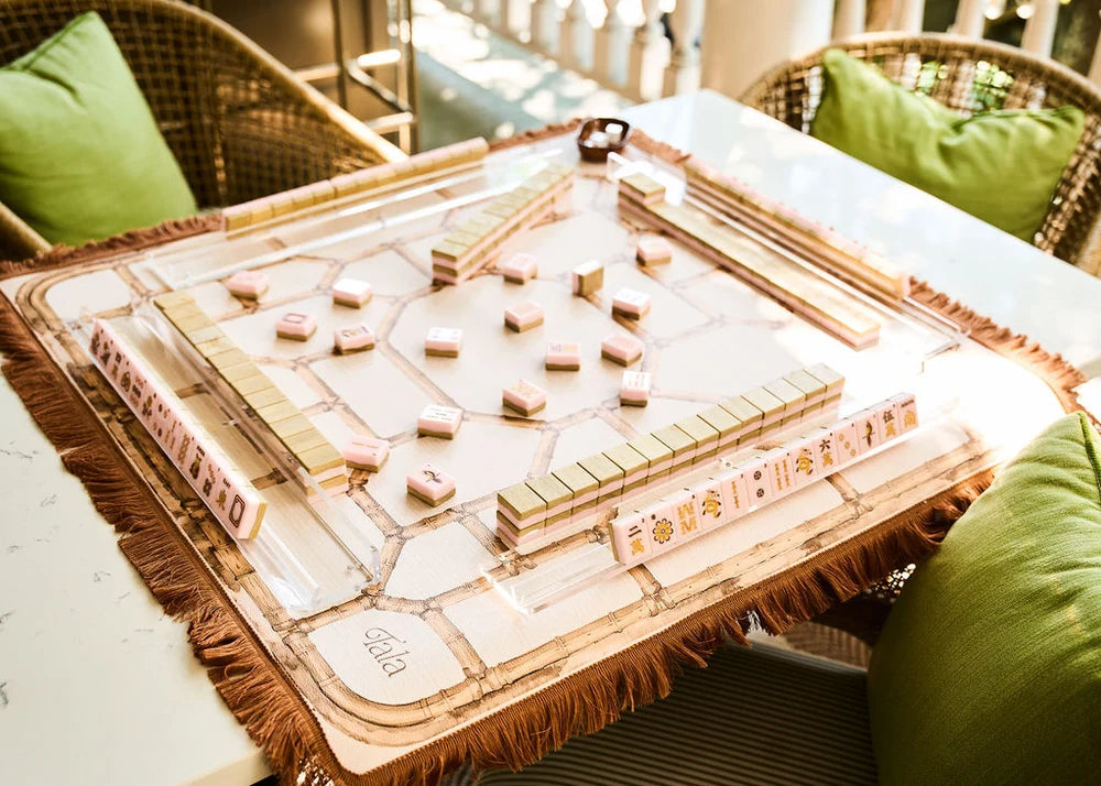 The Carlyle Mahjong Mat - Holiday Plaid with Red Fringe