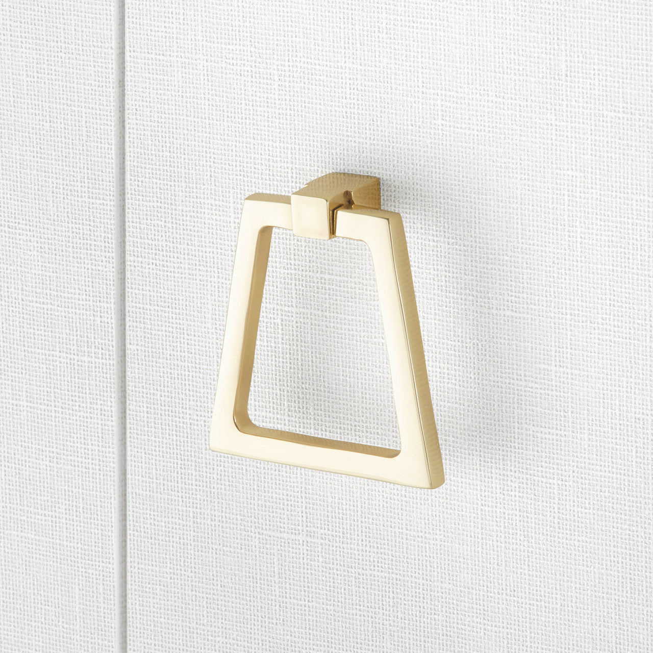 Audrey Cabinet, Cream