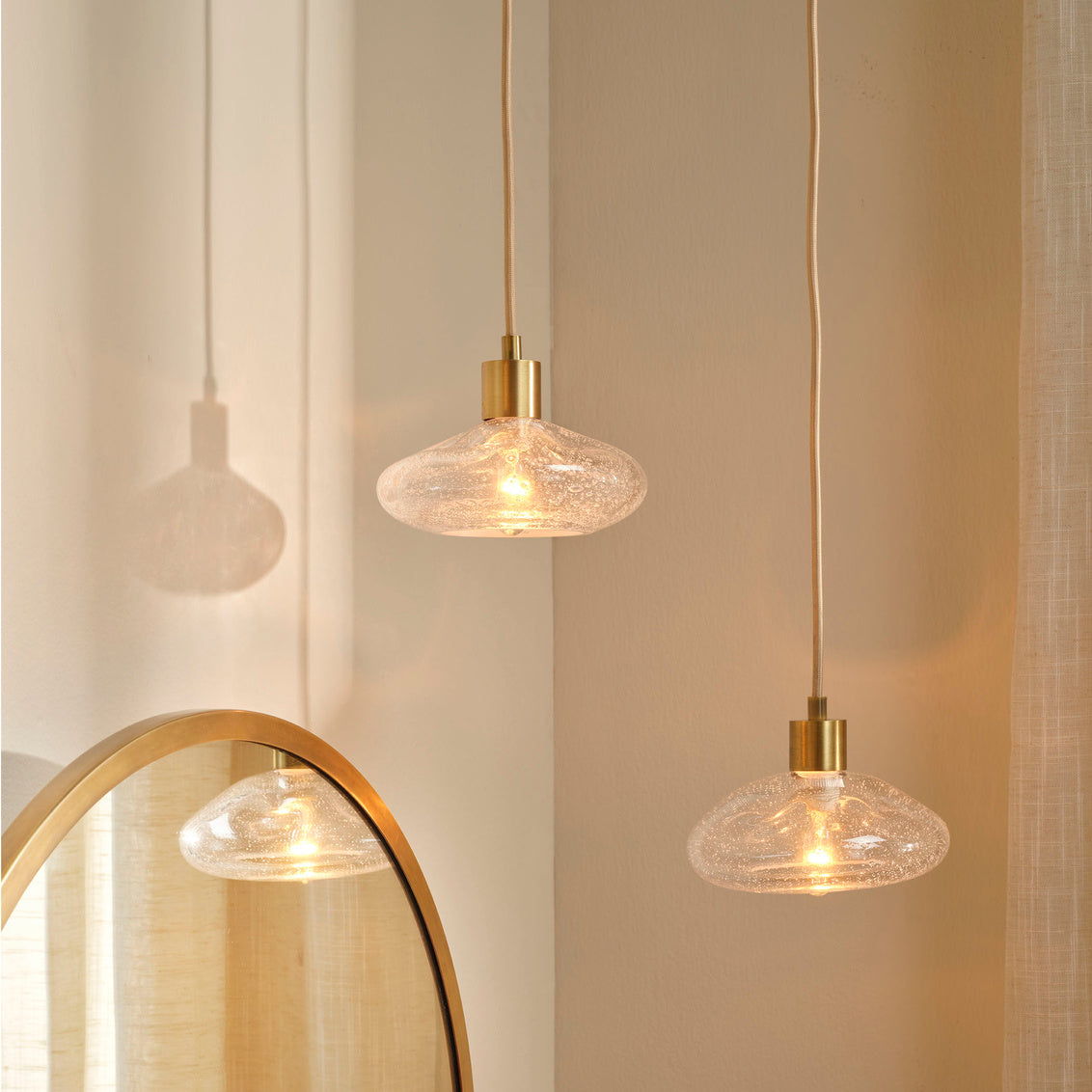 Reservoir Pendant